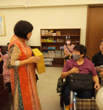 Prize Giving by Ps Low 颁奖 - 刘牧师